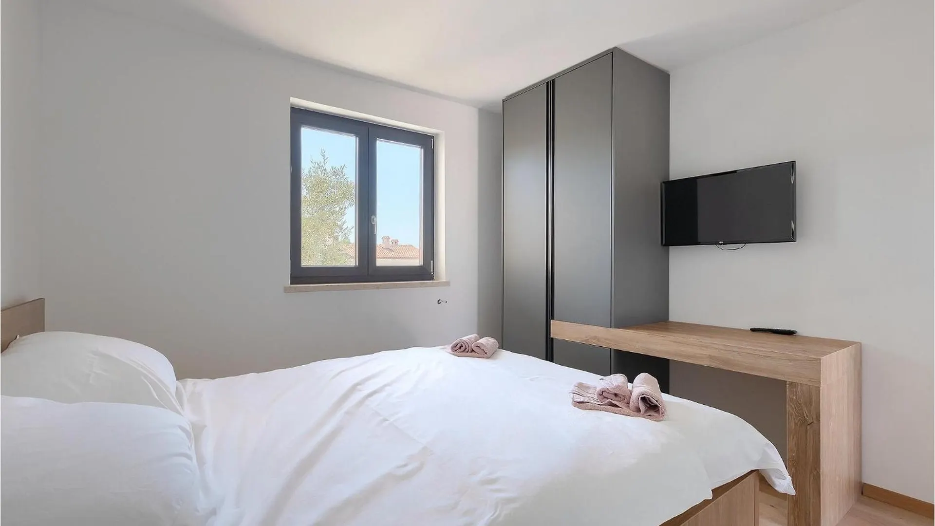 Villa La Fierra Svetvincenat Croatia